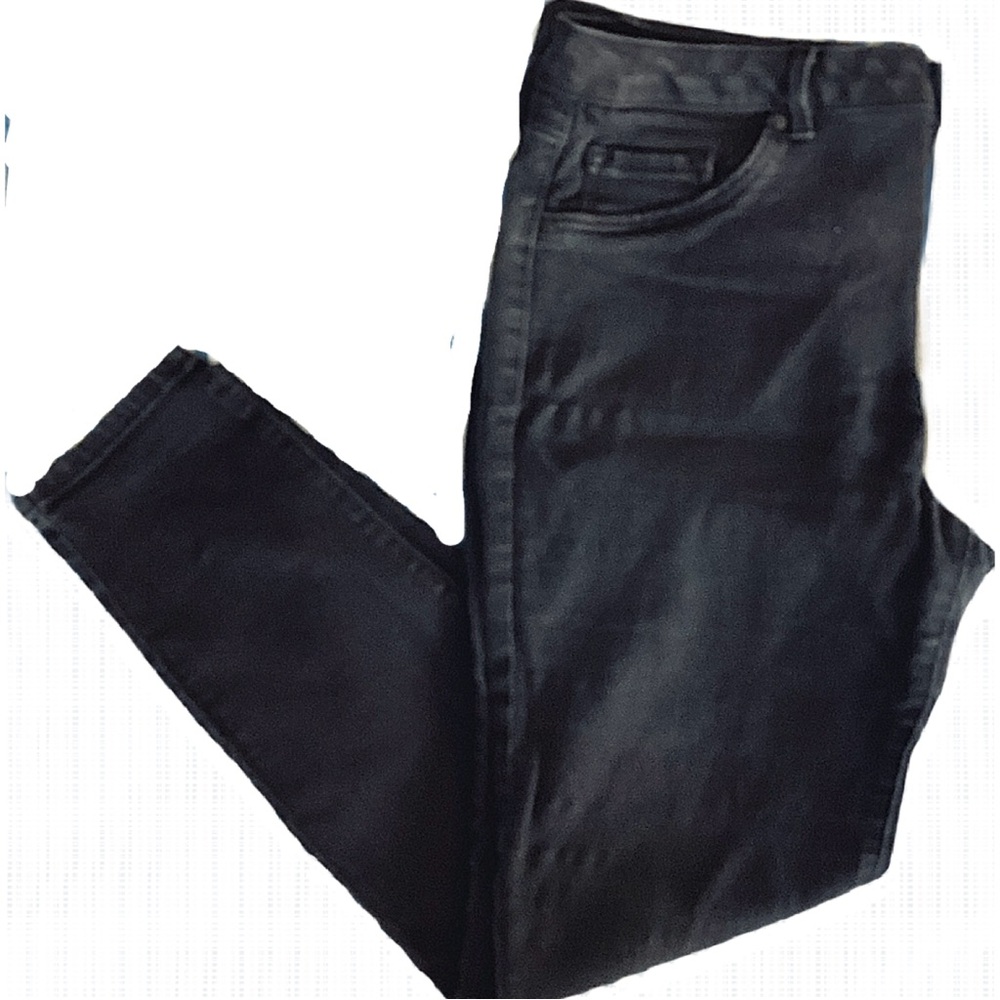 Women’s D.Jeans Stretch Black SUPER COMFY & SUPER FLATTERING 👖🌑🔥